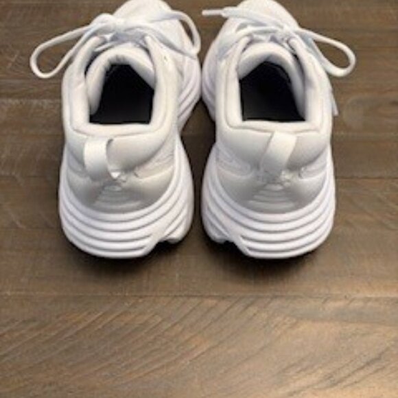 HOKA WOMEN'S BONDI X RUNNING SHOES SIZE 7 WHITE - Picture 2 of 5
